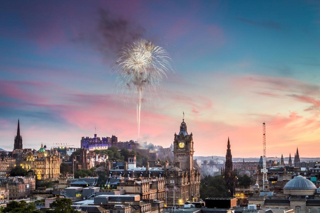 Pass The Keys Spacious And Homely Flat On The Royal Mile Edimburgo Exterior foto
